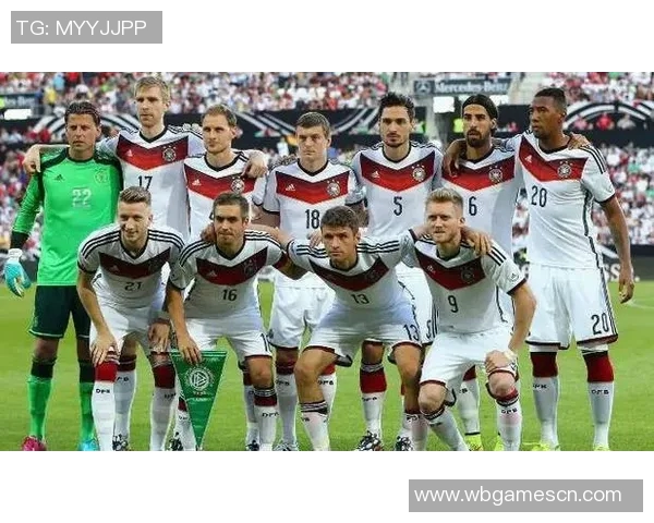 2022年德国队足球明星阵容全解析与精彩表现回顾 2022年德国队足球明星阵容全解析与精彩表现回顾