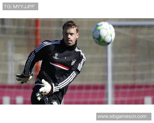 德国足球明星西装魅力展现时尚风采与运动精神的完美结合