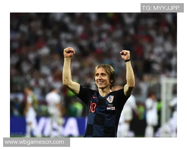 足球明星与哥斯拉的惊人相似之处引发球迷热议与幽默讨论 足球明星与哥斯拉的惊人相似之处引发球迷热议与幽默讨论