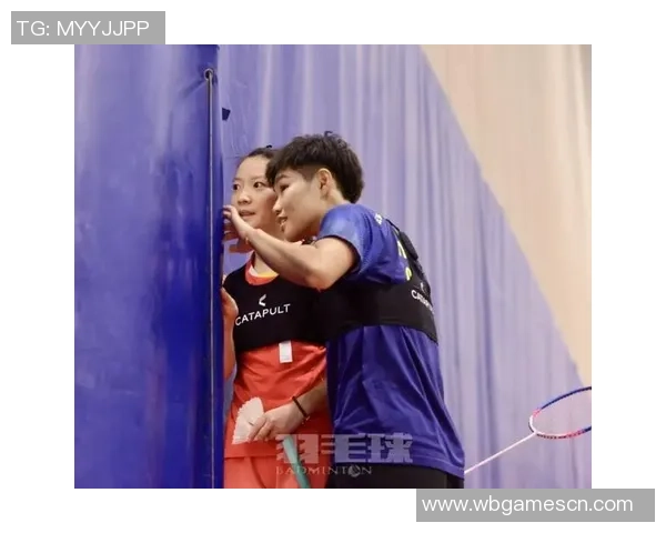 深圳羽毛球队与西安羽毛球队赛后复盘分析灵活性表现与战术调整 深圳羽毛球队与西安羽毛球队赛后复盘分析灵活性表现与战术调整